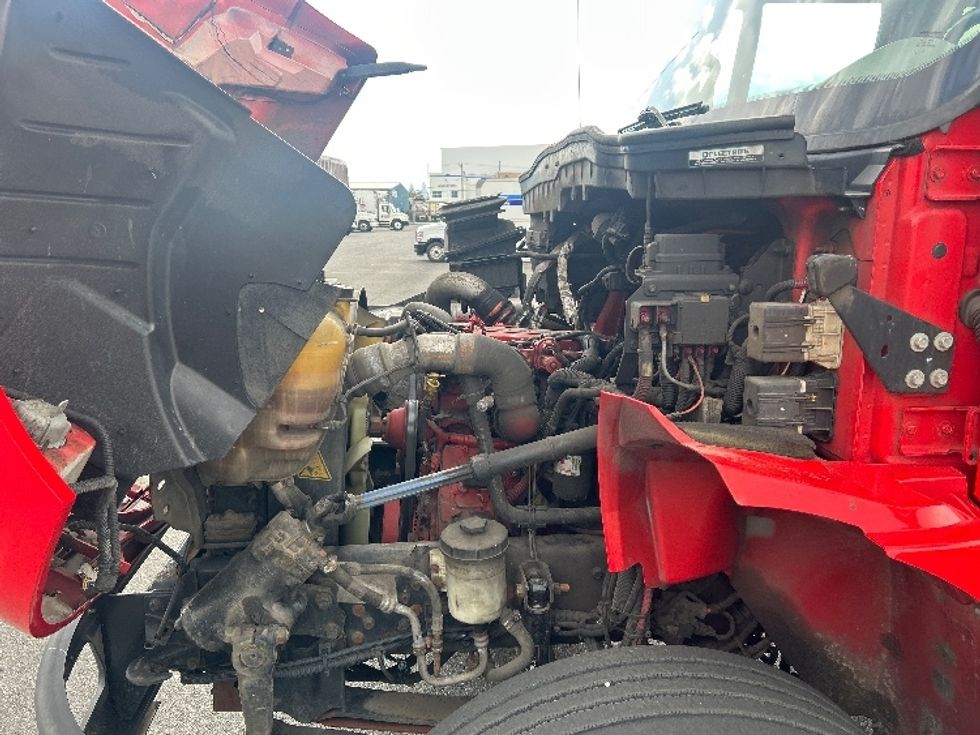 Medium Duty Box Truck-Light and Medium Duty Trucks-International-2019-4300-Philadelphia-PA-151,583\n\t\tmiles-$ 56,750 - Image 24