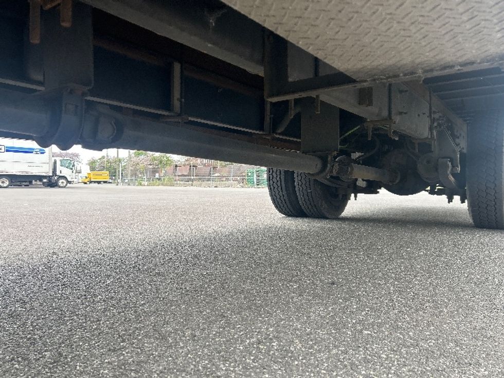 Medium Duty Box Truck-Light and Medium Duty Trucks-International-2019-4300-Philadelphia-PA-151,583\n\t\tmiles-$ 56,750 - Image 5