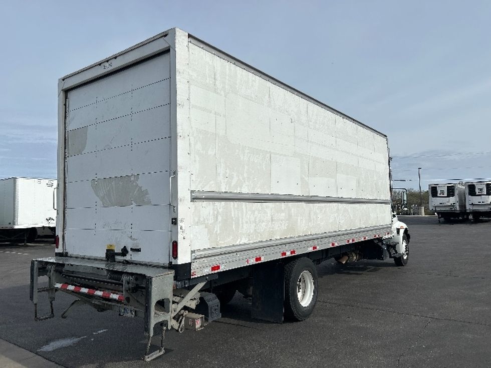 Medium Duty Box Truck-Light and Medium Duty Trucks-International-2019-4300-Phoenix-AZ-241,226\n\t\tmiles-$ 33,250 - Image 13