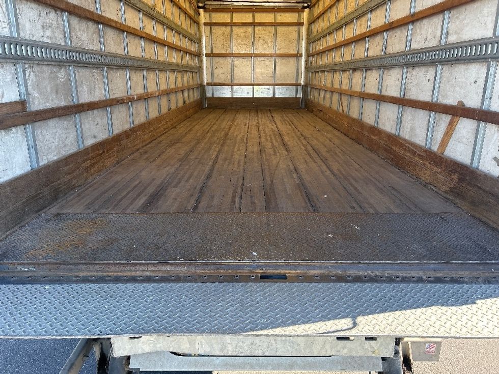 Medium Duty Box Truck-Light and Medium Duty Trucks-International-2019-4300-Phoenix-AZ-255,866\n\t\tmiles-$ 31,000 - Image 10