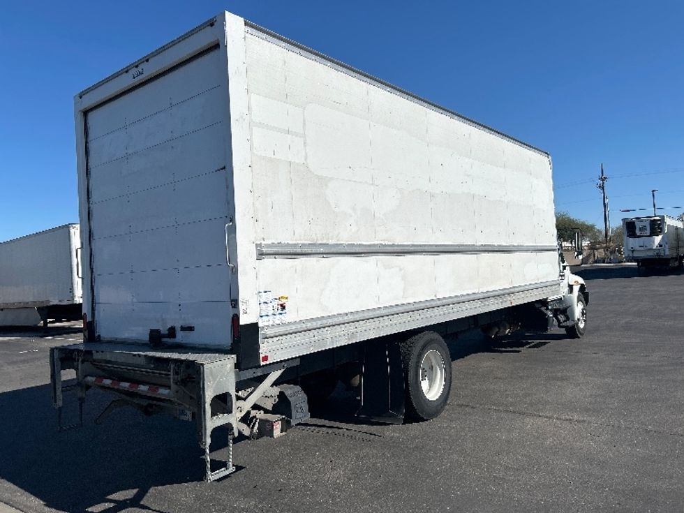 Medium Duty Box Truck-Light and Medium Duty Trucks-International-2019-4300-Phoenix-AZ-255,866\n\t\tmiles-$ 31,000 - Image 13
