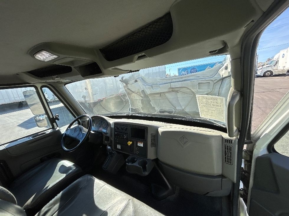 Medium Duty Box Truck-Light and Medium Duty Trucks-International-2019-4300-Piqua-OH-249,994\n\t\tmiles-$ 32,000 - Image 21