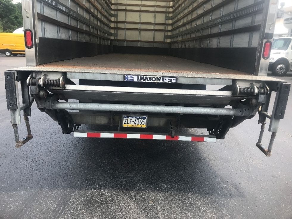 Medium Duty Box Truck-Light and Medium Duty Trucks-International-2019-4300-Pittsburgh-PA-95,088\n\t\tmiles-$ 53,500 - Image 10