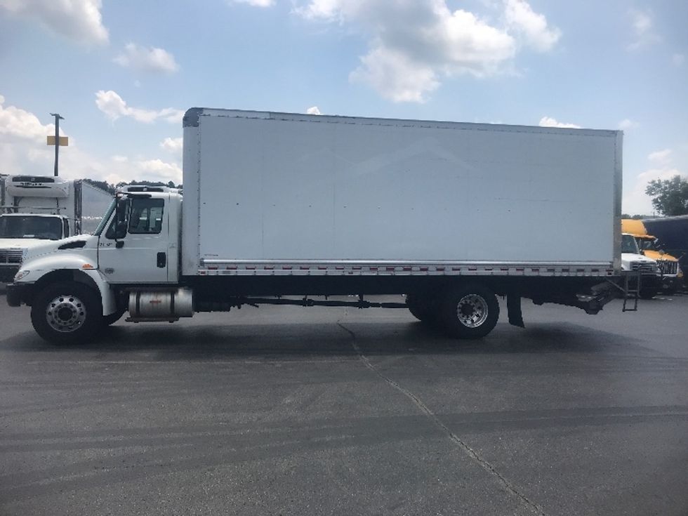 2019 International 4300 DuraStar 4300 photo 4
