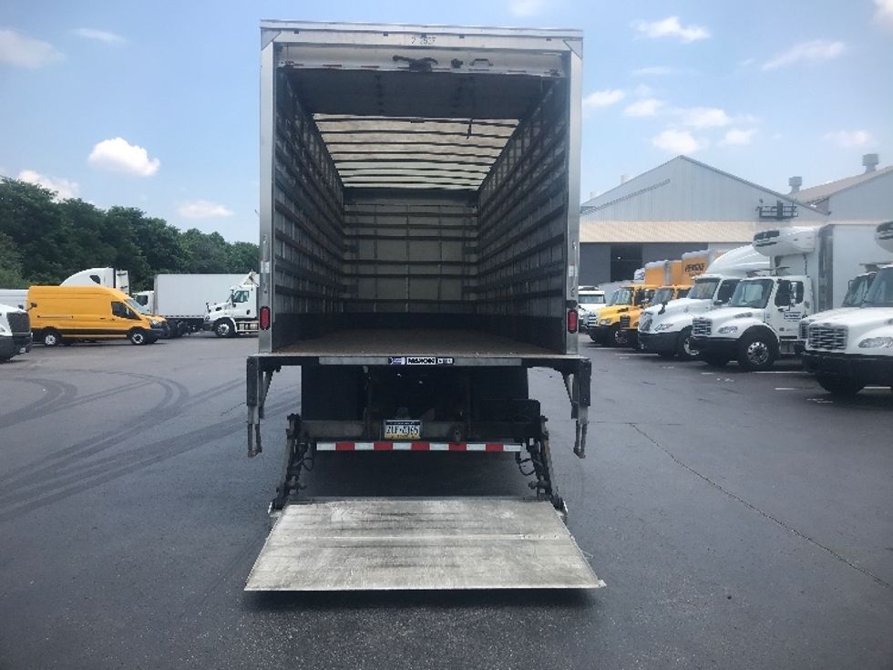 Medium Duty Box Truck-Light and Medium Duty Trucks-International-2019-4300-Pittsburgh-PA-95,088\n\t\tmiles-$ 53,500 - Image 9