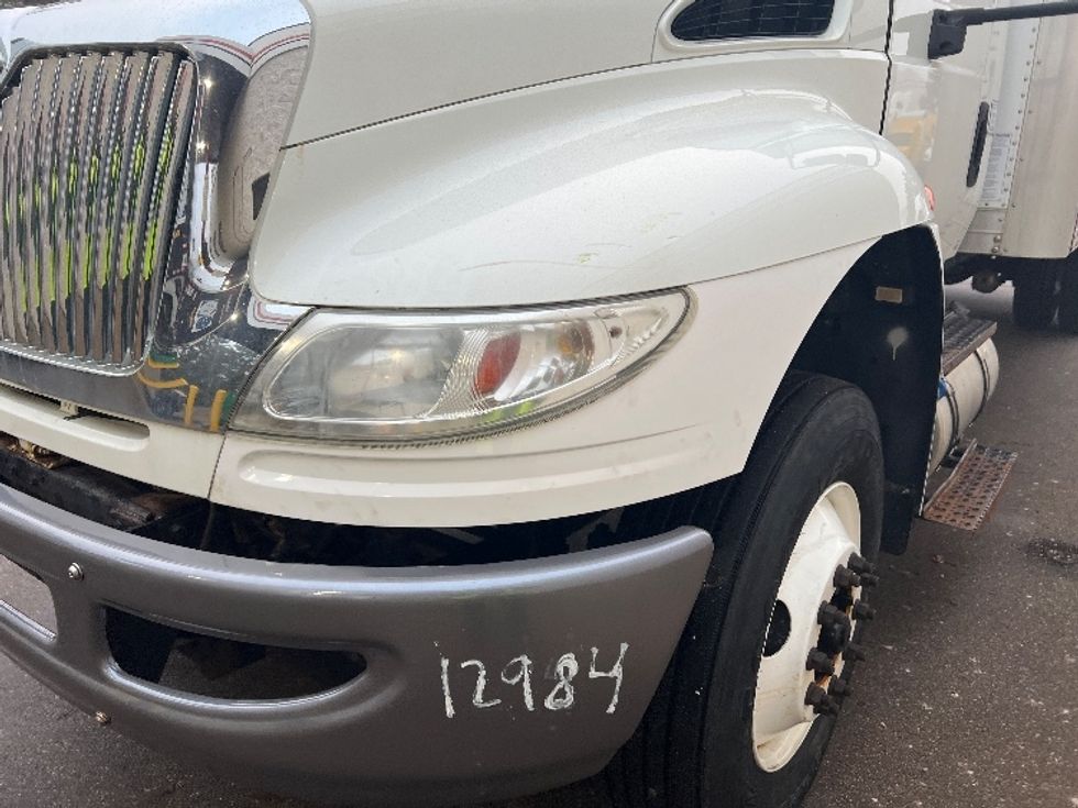 Medium Duty Box Truck-Light and Medium Duty Trucks-International-2019-4300-Plymouth-MI-135,321\n\t\tmiles-$ 36,750 - Image 25