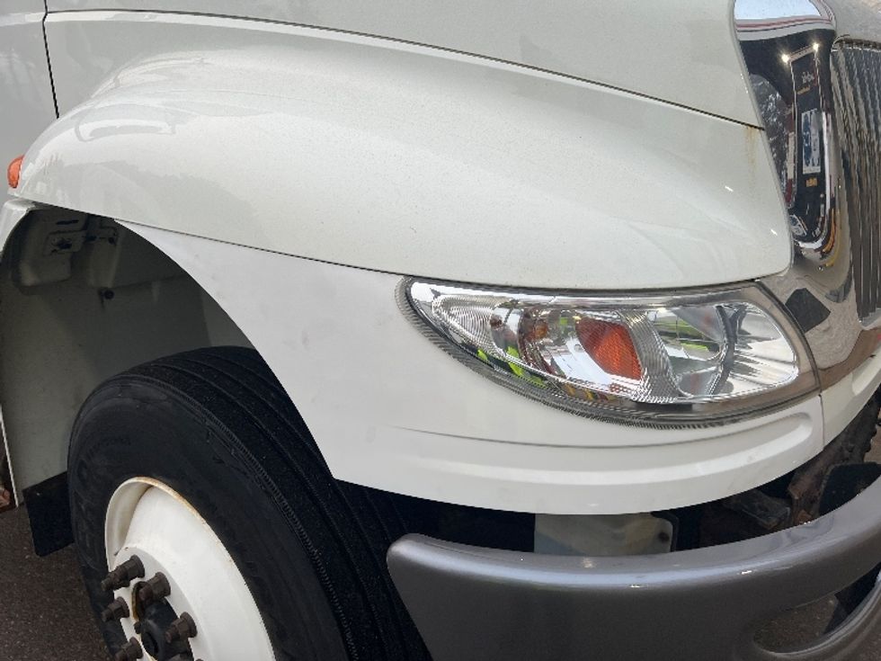 Medium Duty Box Truck-Light and Medium Duty Trucks-International-2019-4300-Plymouth-MI-135,321\n\t\tmiles-$ 36,750 - Image 26