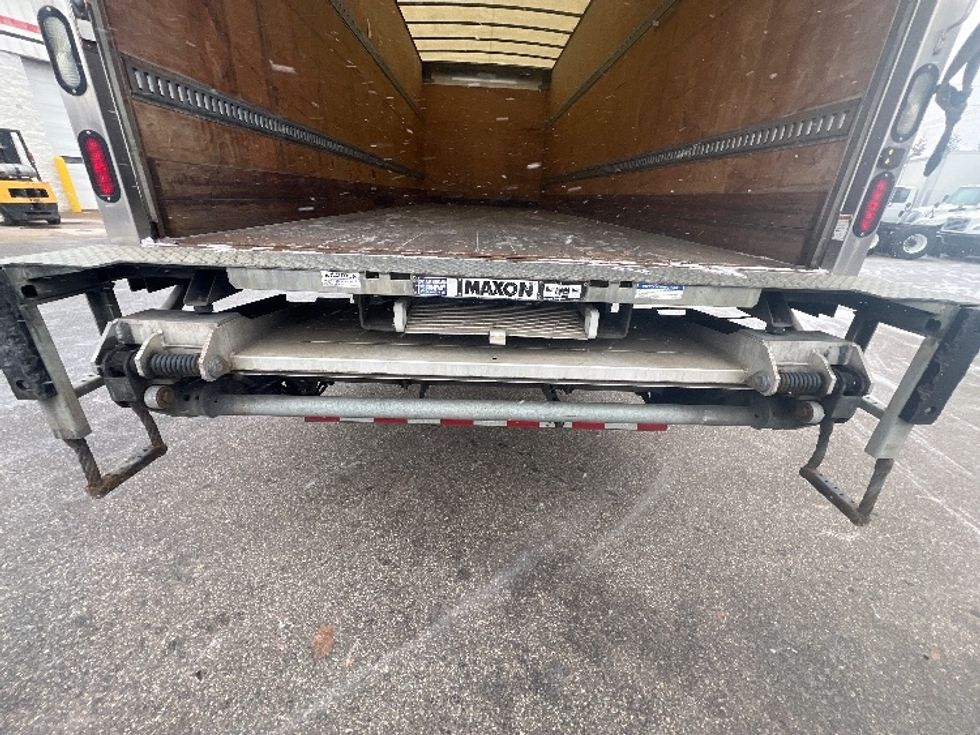 Medium Duty Box Truck-Light and Medium Duty Trucks-International-2019-4300-Plymouth-MI-135,321\n\t\tmiles-$ 36,750 - Image 9
