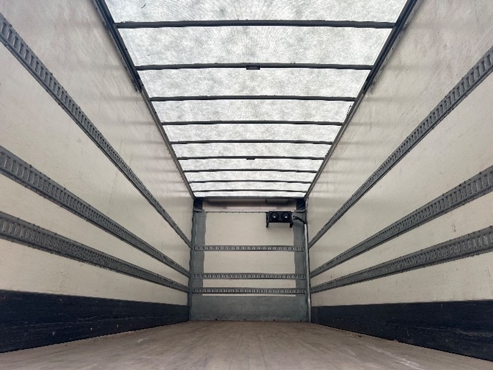 Medium Duty Box Truck-Light and Medium Duty Trucks-International-2019-4300-Plymouth-MI-228,887\n\t\tmiles-$ 25,750 - Image 8