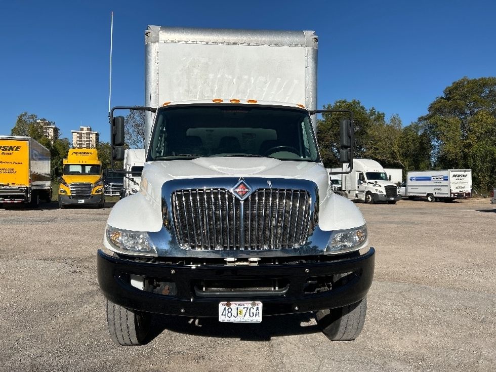 Medium Duty Box Truck-Light and Medium Duty Trucks-International-2019-4300-Poplar Bluff-MO-108,729\n\t\tmiles-$ 52,000 - Image 2