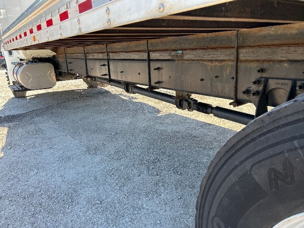 Medium Duty Box Truck-Light and Medium Duty Trucks-International-2019-4300-Poplar Bluff-MO-108,729\n\t\tmiles-$ 52,000 - Image 5