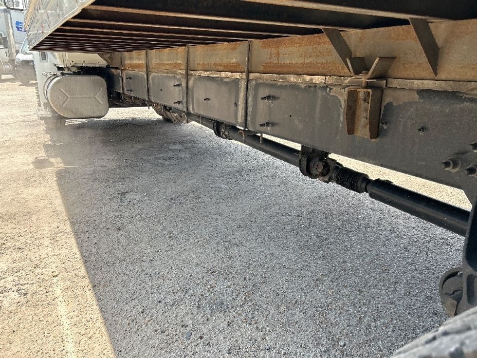 Medium Duty Box Truck-Light and Medium Duty Trucks-International-2019-4300-Poplar Bluff-MO-211,268\n\t\tmiles-$ 38,000 - Image 5