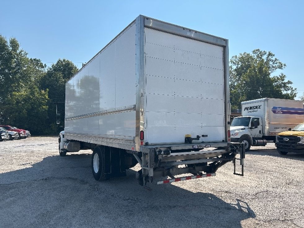 Medium Duty Box Truck-Light and Medium Duty Trucks-International-2019-4300-Poplar Bluff-MO-82,310\n\t\tmiles-$ 54,250 - Image 6