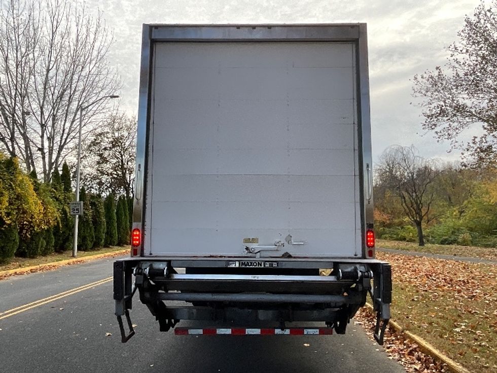 Medium Duty Box Truck-Light and Medium Duty Trucks-International-2019-4300-Reading-PA-274,859\n\t\tmiles-$ 31,500 - Image 7