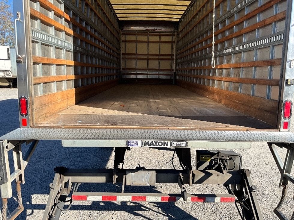 Medium Duty Box Truck-Light and Medium Duty Trucks-International-2019-4300-Reading-PA-310,049\n\t\tmiles-$ 24,500 - Image 10