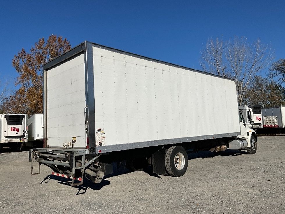Medium Duty Box Truck-Light and Medium Duty Trucks-International-2019-4300-Reading-PA-310,049\n\t\tmiles-$ 24,500 - Image 13