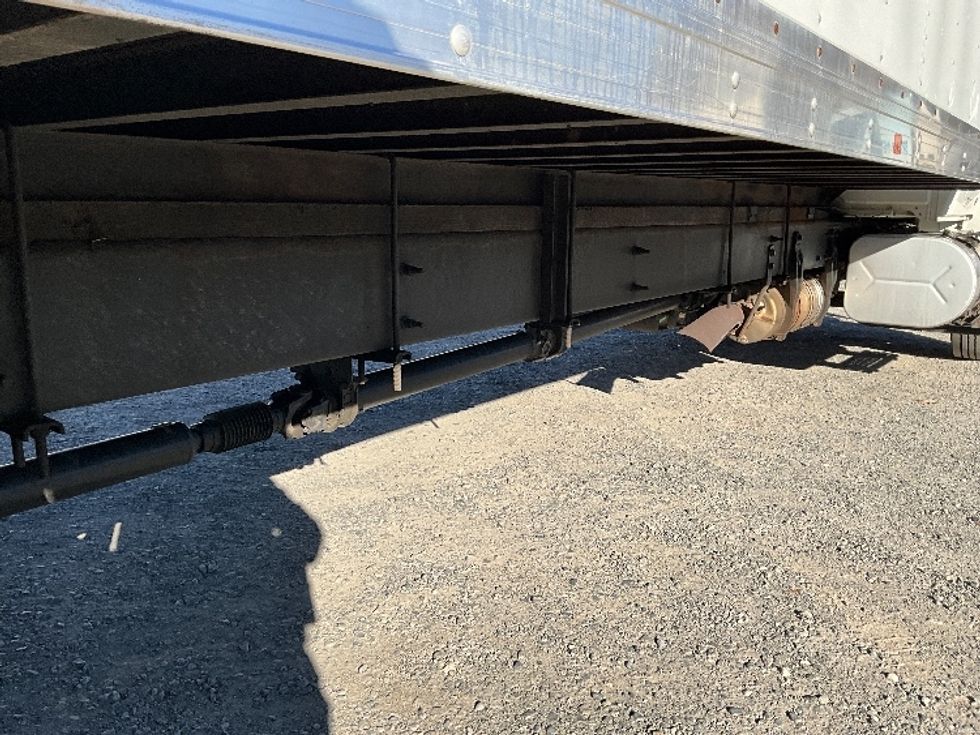 Medium Duty Box Truck-Light and Medium Duty Trucks-International-2019-4300-Reading-PA-310,049\n\t\tmiles-$ 24,500 - Image 14