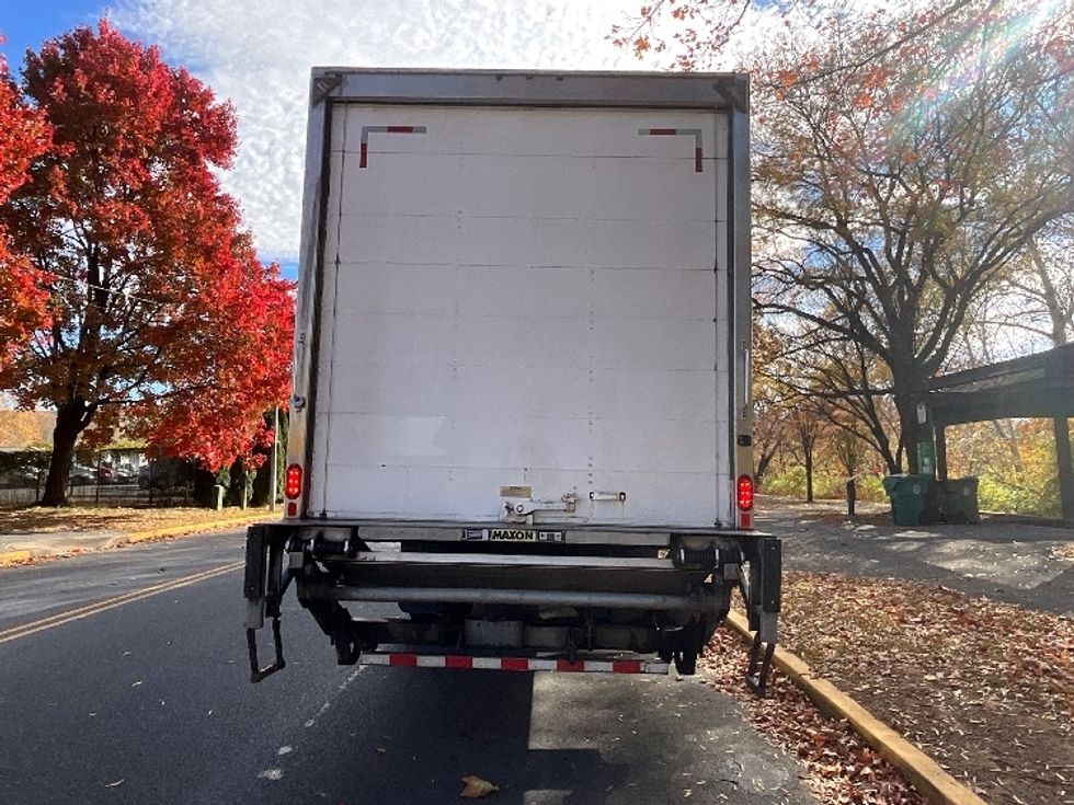 Medium Duty Box Truck-Light and Medium Duty Trucks-International-2019-4300-Reading-PA-314,684\n\t\tmiles-$ 24,000 - Image 7