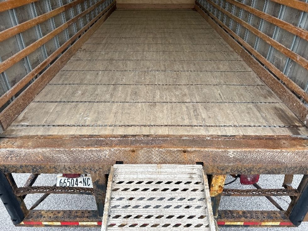 Medium Duty Box Truck-Light and Medium Duty Trucks-International-2019-4300-Rochester-NY-189,047\n\t\tmiles-$ 31,000 - Image 10