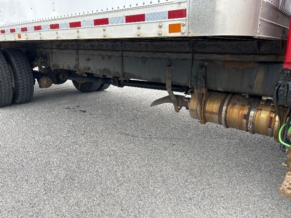 Medium Duty Box Truck-Light and Medium Duty Trucks-International-2019-4300-Rochester-NY-189,047\n\t\tmiles-$ 31,000 - Image 14