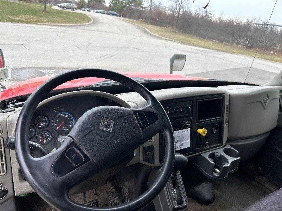 Medium Duty Box Truck-Light and Medium Duty Trucks-International-2019-4300-Rochester-NY-189,047\n\t\tmiles-$ 31,000 - Image 17
