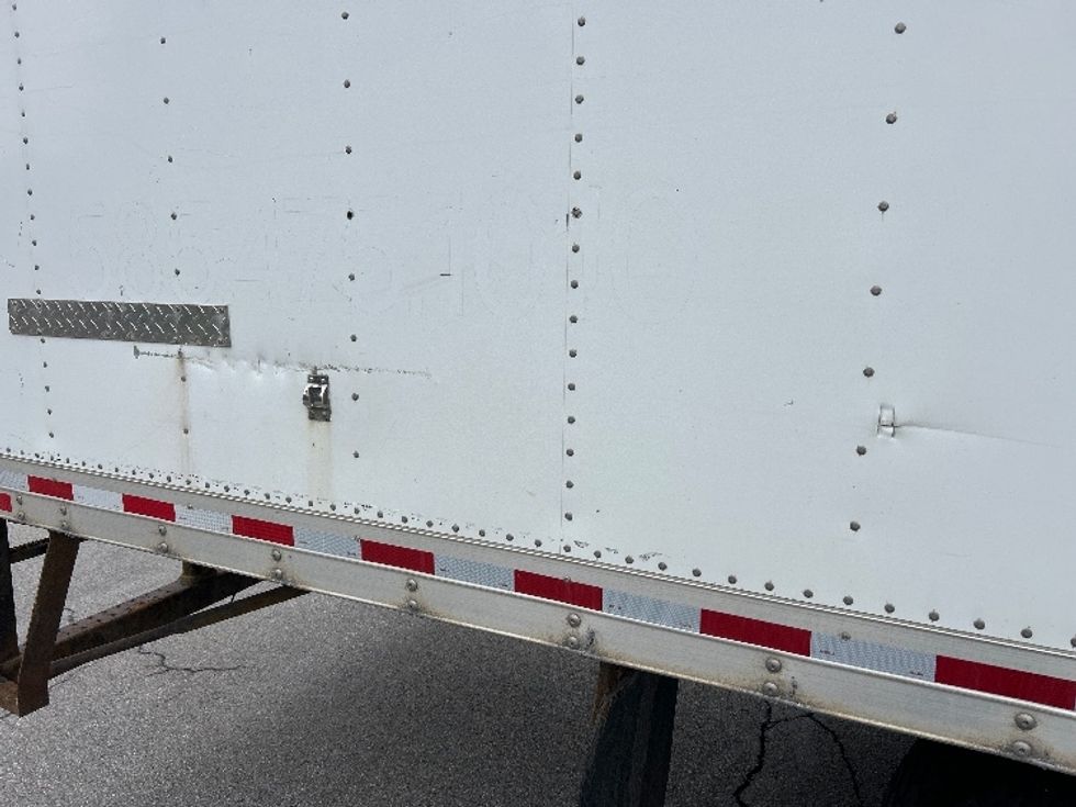 Medium Duty Box Truck-Light and Medium Duty Trucks-International-2019-4300-Rochester-NY-189,047\n\t\tmiles-$ 31,000 - Image 25
