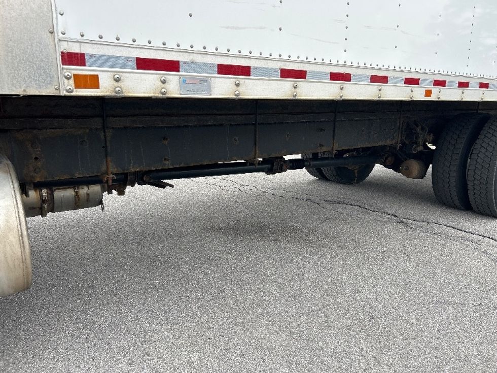 Medium Duty Box Truck-Light and Medium Duty Trucks-International-2019-4300-Rochester-NY-189,047\n\t\tmiles-$ 31,000 - Image 5