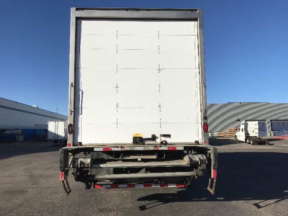 Medium Duty Box Truck-Light and Medium Duty Trucks-International-2019-4300-Rocky View County-AB-195,611\n\t\tkm-$ 68,000 - Image 7