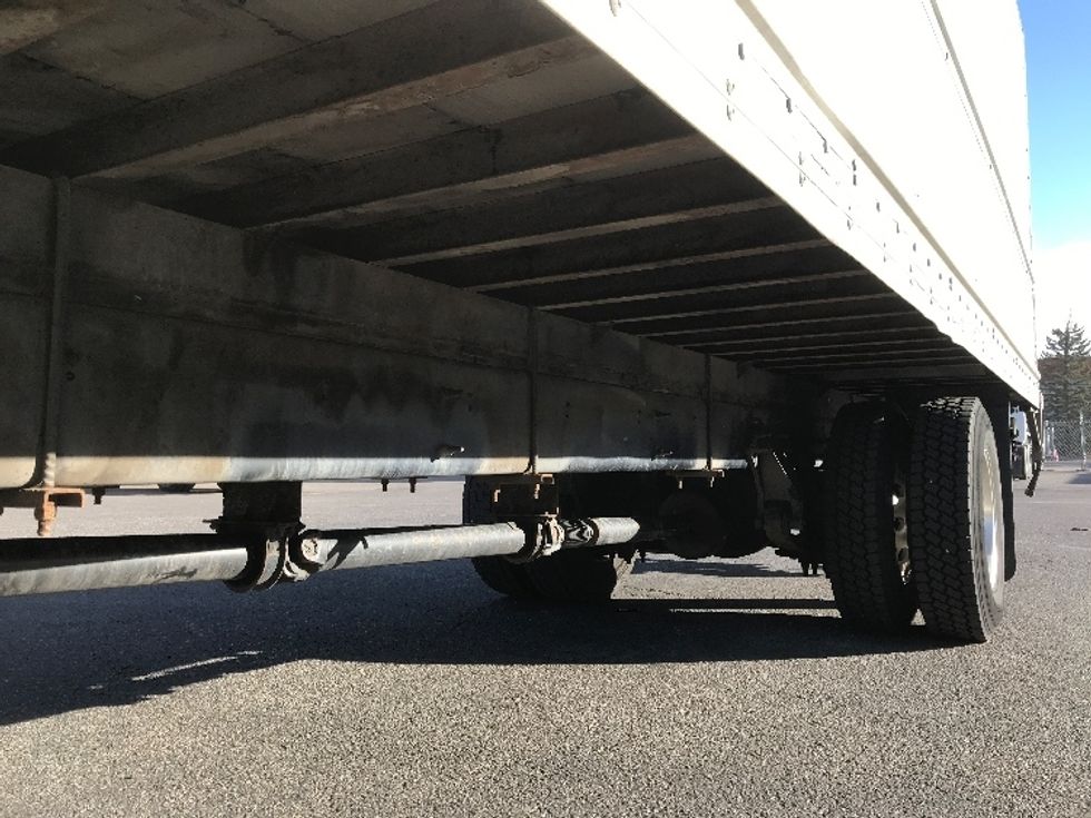 Medium Duty Box Truck-Light and Medium Duty Trucks-International-2019-4300-Rocky View County-AB-195,611\n\t\tkm-$ 68,000 - Image 5