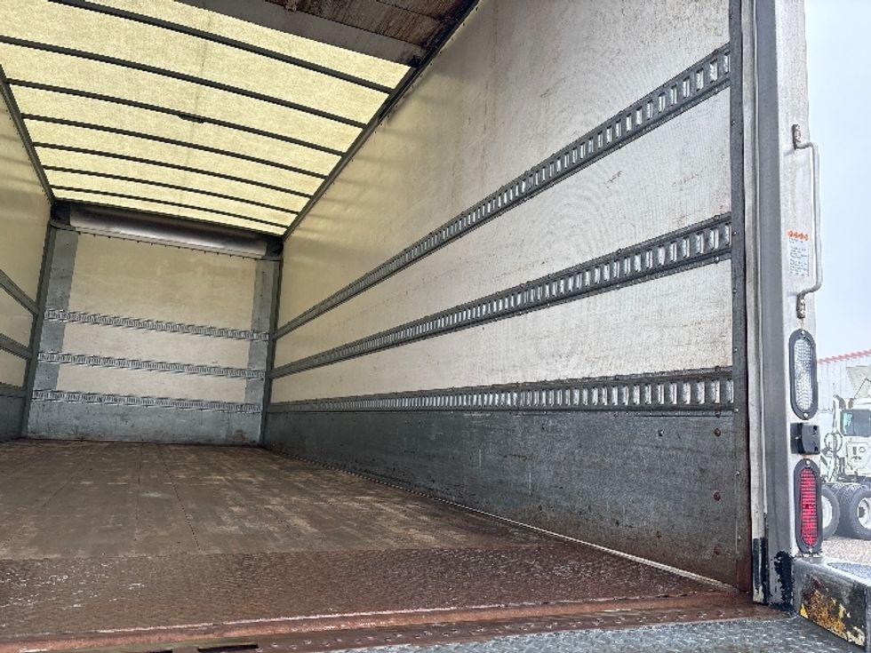 Medium Duty Box Truck-Light and Medium Duty Trucks-International-2019-4300-Saginaw-MI-344,522\n\t\tmiles-$ 20,000 - Image 12
