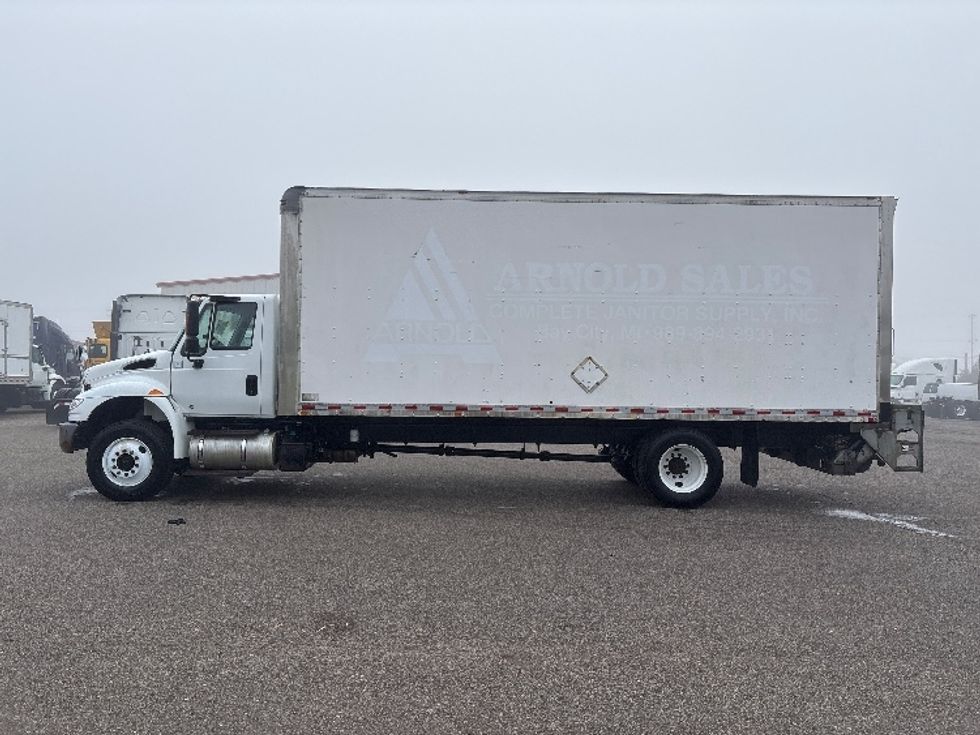 Medium Duty Box Truck-Light and Medium Duty Trucks-International-2019-4300-Saginaw-MI-344,522\n\t\tmiles-$ 20,000 - Image 4