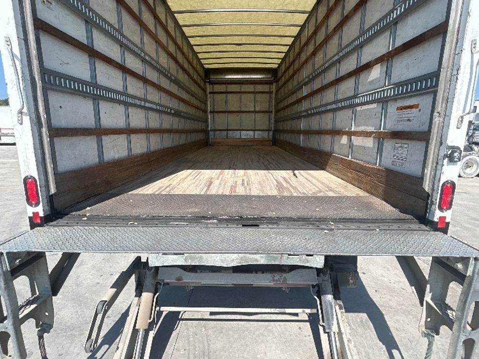 Medium Duty Box Truck-Light and Medium Duty Trucks-International-2019-4300-San Antonio-TX-262,360\n\t\tmiles-$ 30,000 - Image 10