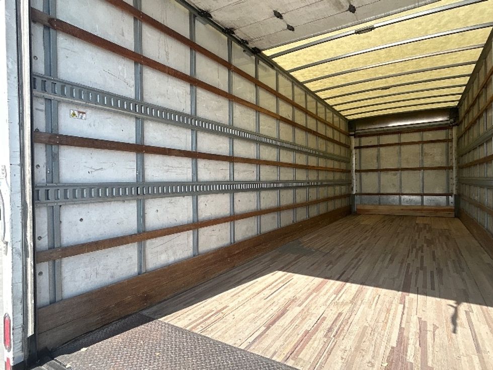 Medium Duty Box Truck-Light and Medium Duty Trucks-International-2019-4300-San Antonio-TX-262,360\n\t\tmiles-$ 30,000 - Image 11
