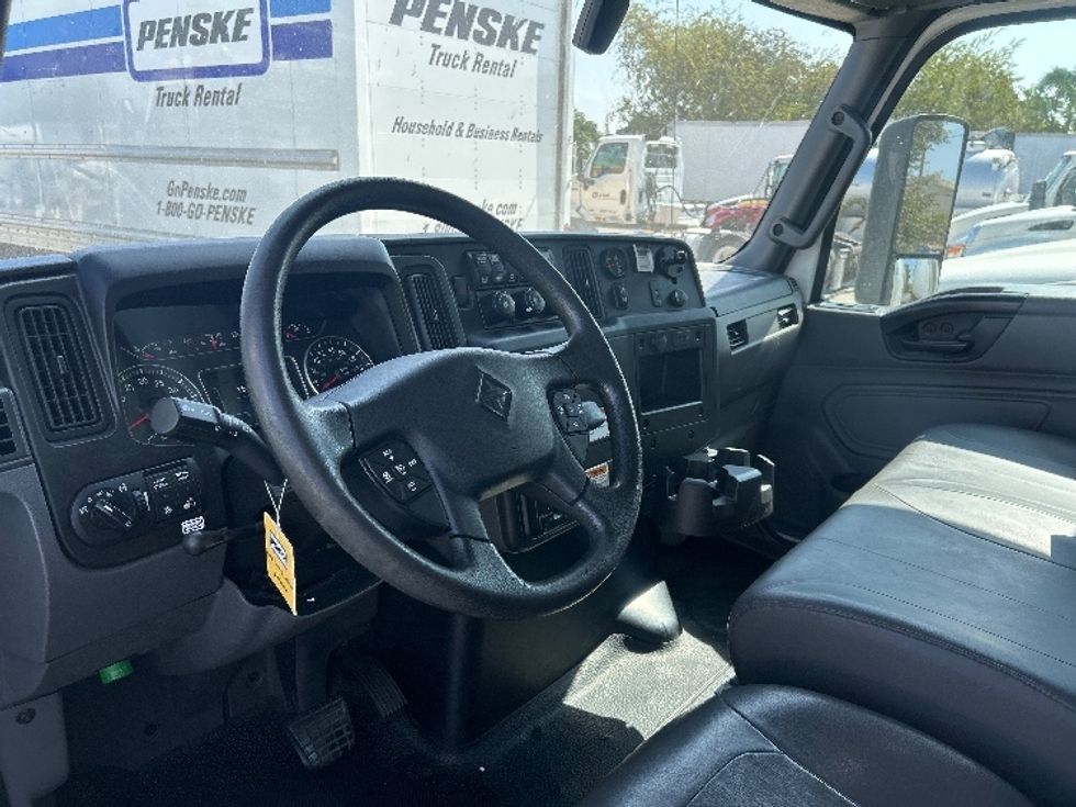 Medium Duty Box Truck-Light and Medium Duty Trucks-International-2019-4300-San Antonio-TX-262,360\n\t\tmiles-$ 30,000 - Image 17