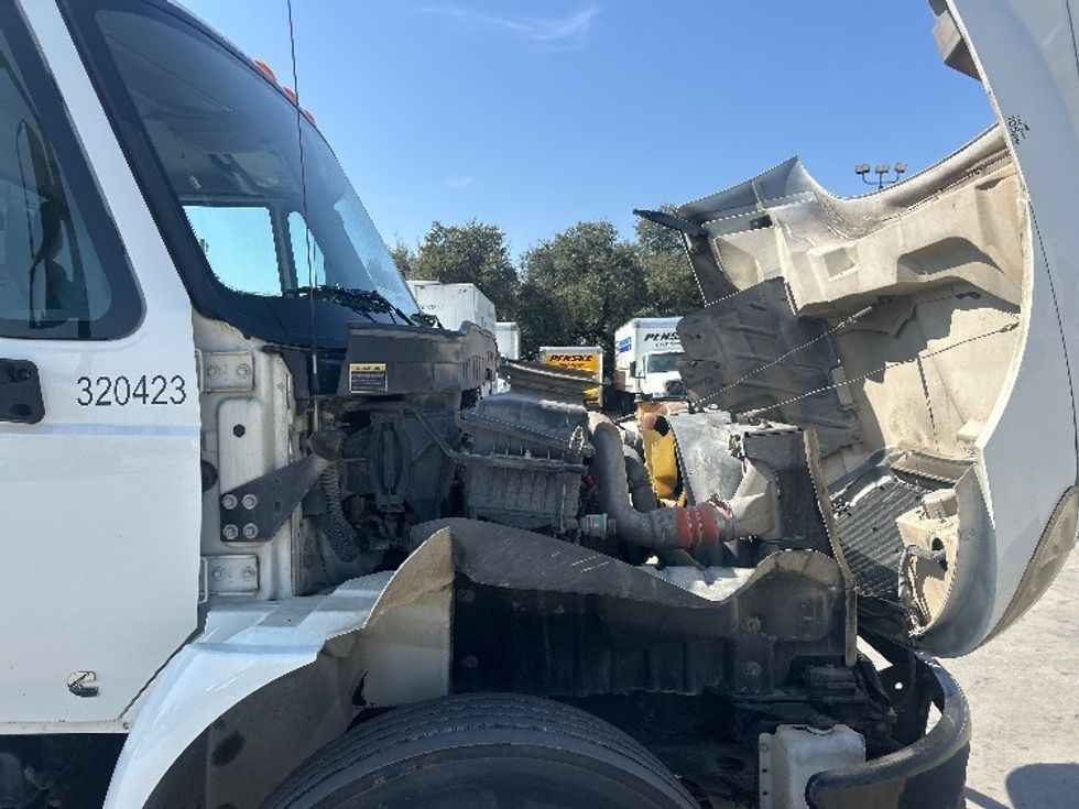 Medium Duty Box Truck-Light and Medium Duty Trucks-International-2019-4300-San Antonio-TX-262,360\n\t\tmiles-$ 30,000 - Image 23
