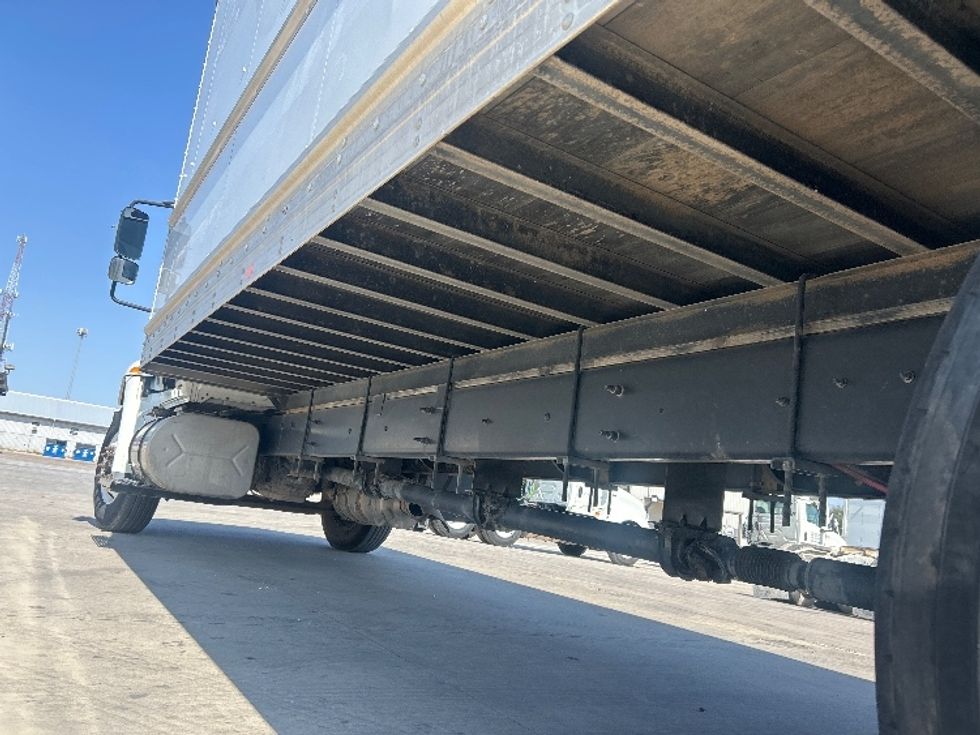 Medium Duty Box Truck-Light and Medium Duty Trucks-International-2019-4300-San Antonio-TX-262,360\n\t\tmiles-$ 30,000 - Image 5