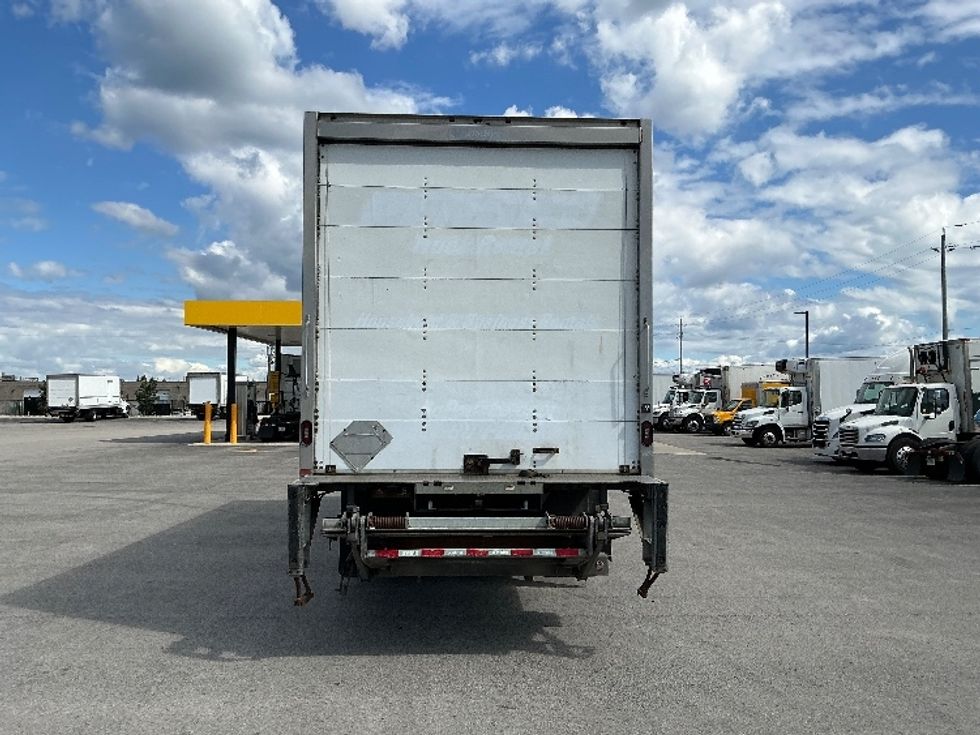 Medium Duty Box Truck-Light and Medium Duty Trucks-International-2019-4300-Stoney Creek-ON-294,697\n\t\tkm-$ 57,500 - Image 7