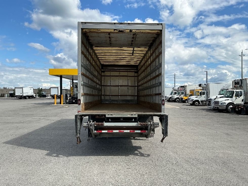 Medium Duty Box Truck-Light and Medium Duty Trucks-International-2019-4300-Stoney Creek-ON-294,697\n\t\tkm-$ 57,500 - Image 8