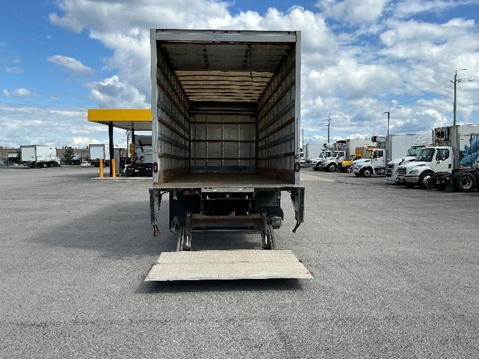 Medium Duty Box Truck-Light and Medium Duty Trucks-International-2019-4300-Stoney Creek-ON-294,697\n\t\tkm-$ 57,500 - Image 9