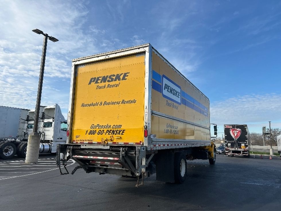 Medium Duty Box Truck-Light and Medium Duty Trucks-International-2019-4300-Sturtevant-WI-167,585\n\t\tmiles-$ 46,500 - Image 13