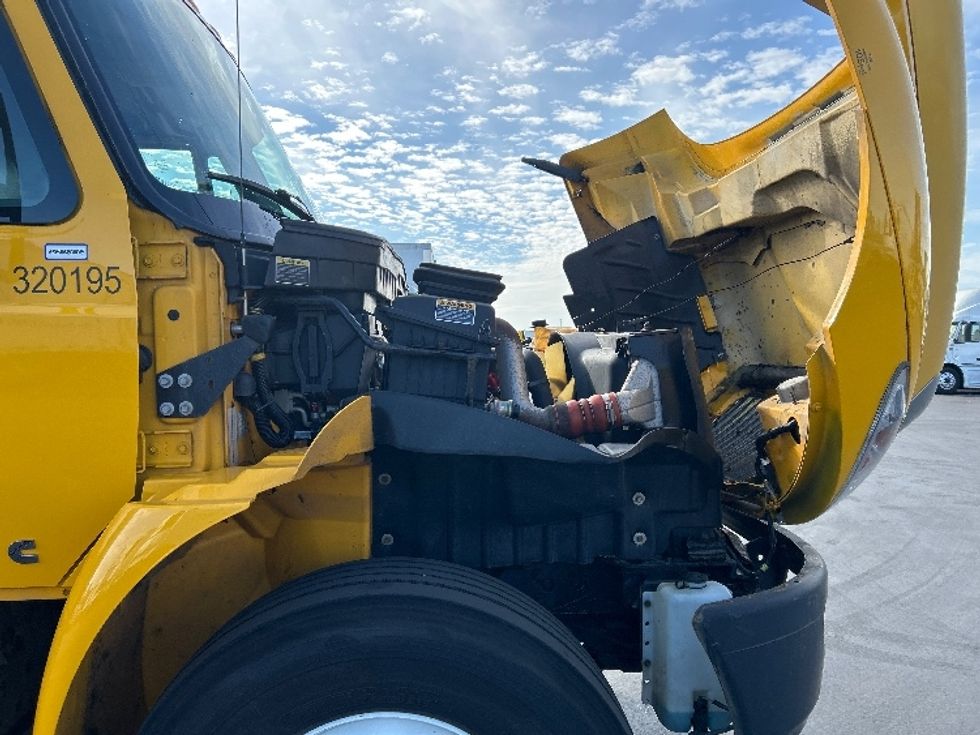 Medium Duty Box Truck-Light and Medium Duty Trucks-International-2019-4300-Sturtevant-WI-167,585\n\t\tmiles-$ 46,500 - Image 19