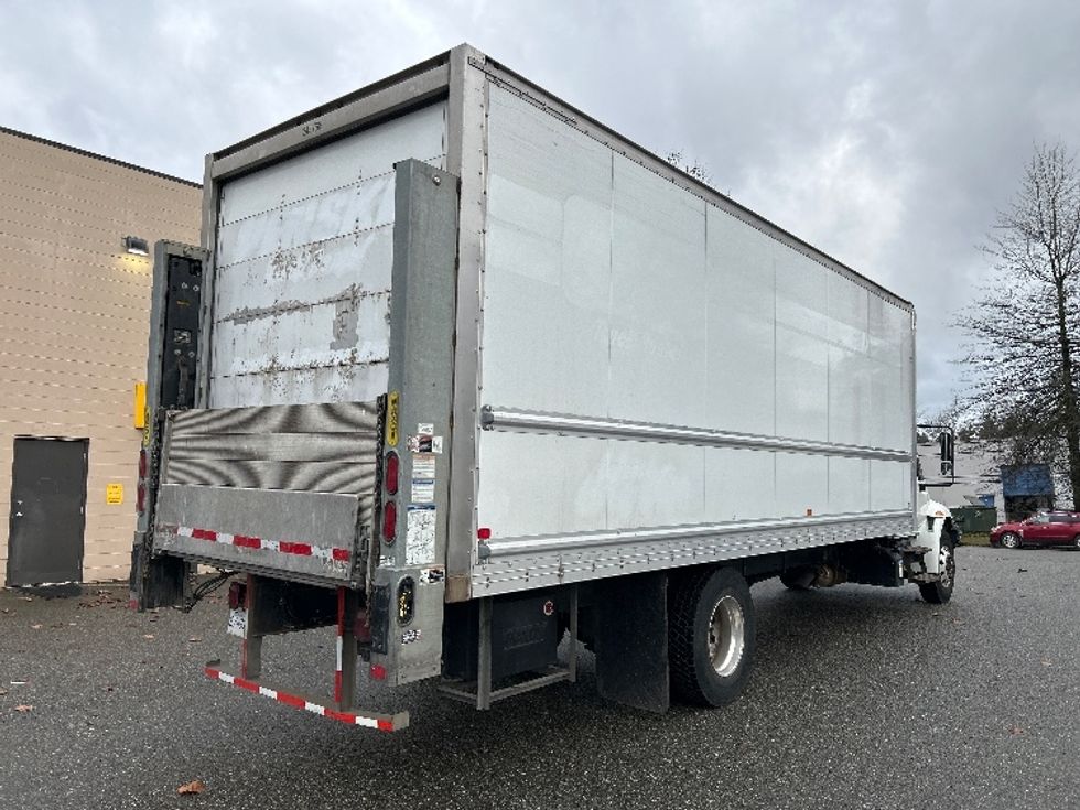 Medium Duty Box Truck-Light and Medium Duty Trucks-International-2019-4300-Surrey-BC-197,964\n\t\tkm-$ 66,500 - Image 13