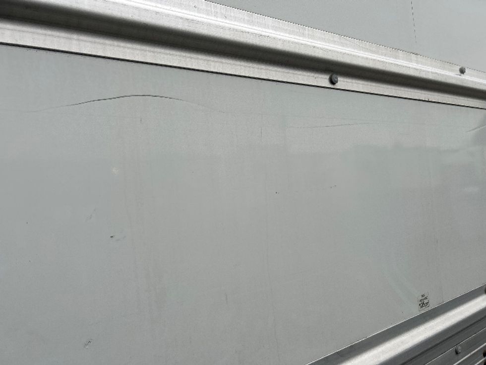 Medium Duty Box Truck-Light and Medium Duty Trucks-International-2019-4300-Surrey-BC-197,964\n\t\tkm-$ 66,500 - Image 27