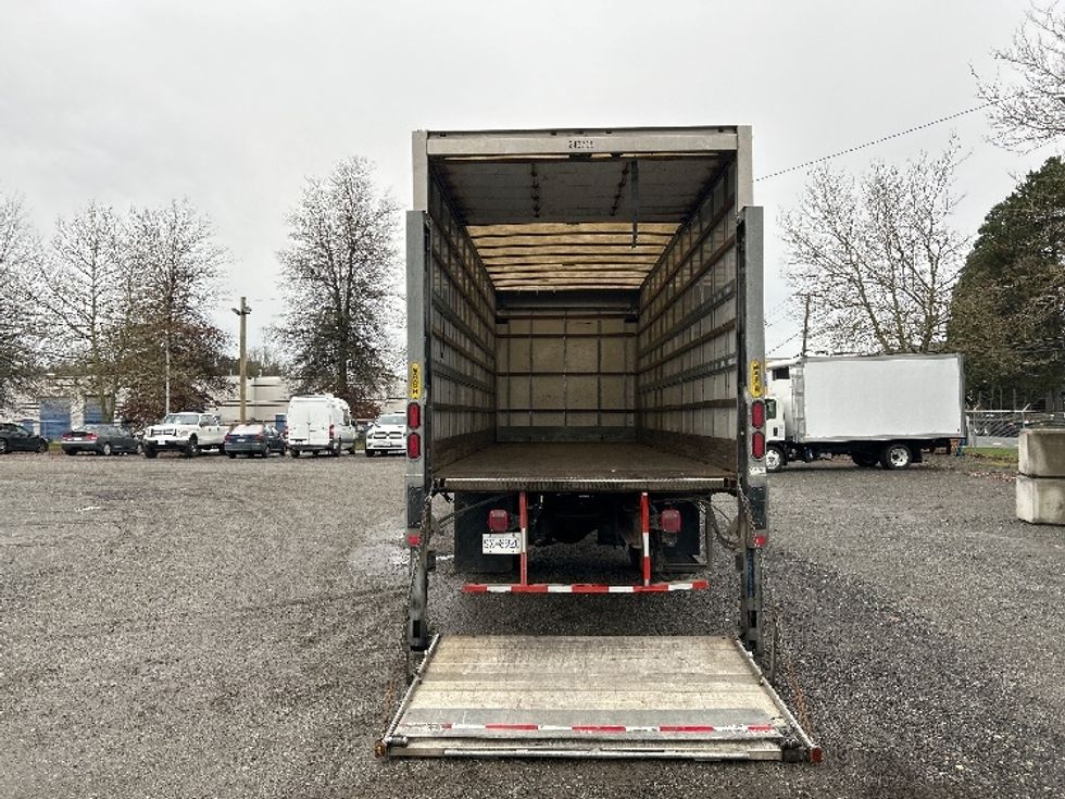Medium Duty Box Truck-Light and Medium Duty Trucks-International-2019-4300-Surrey-BC-197,964\n\t\tkm-$ 66,500 - Image 8