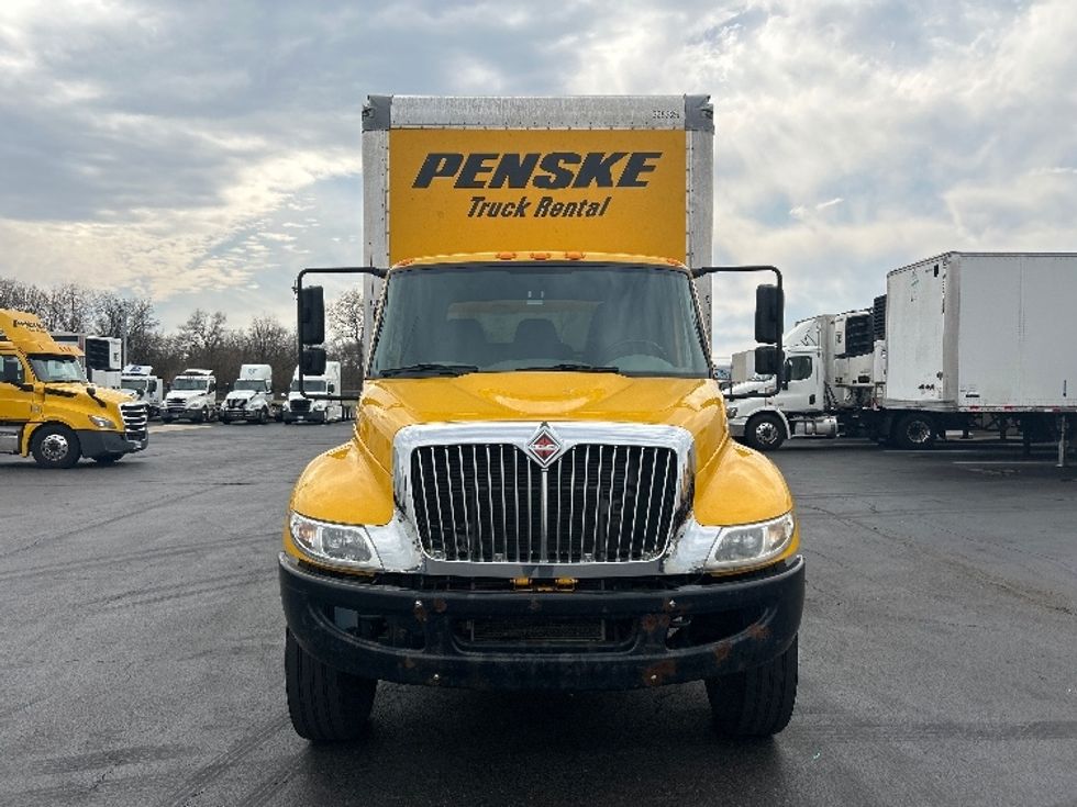2019 International MA025 DuraStar 4300 photo 2