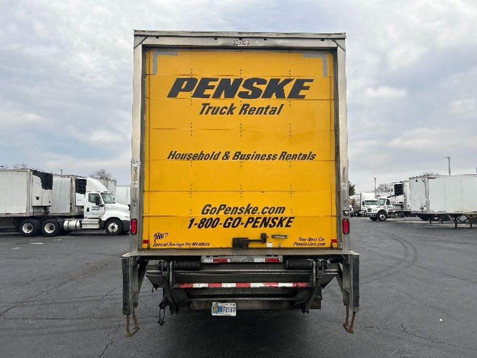 2019 International MA025 DuraStar 4300 photo 7