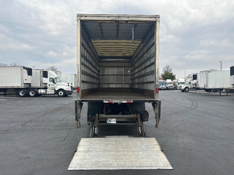 2019 International MA025 DuraStar 4300 photo 9