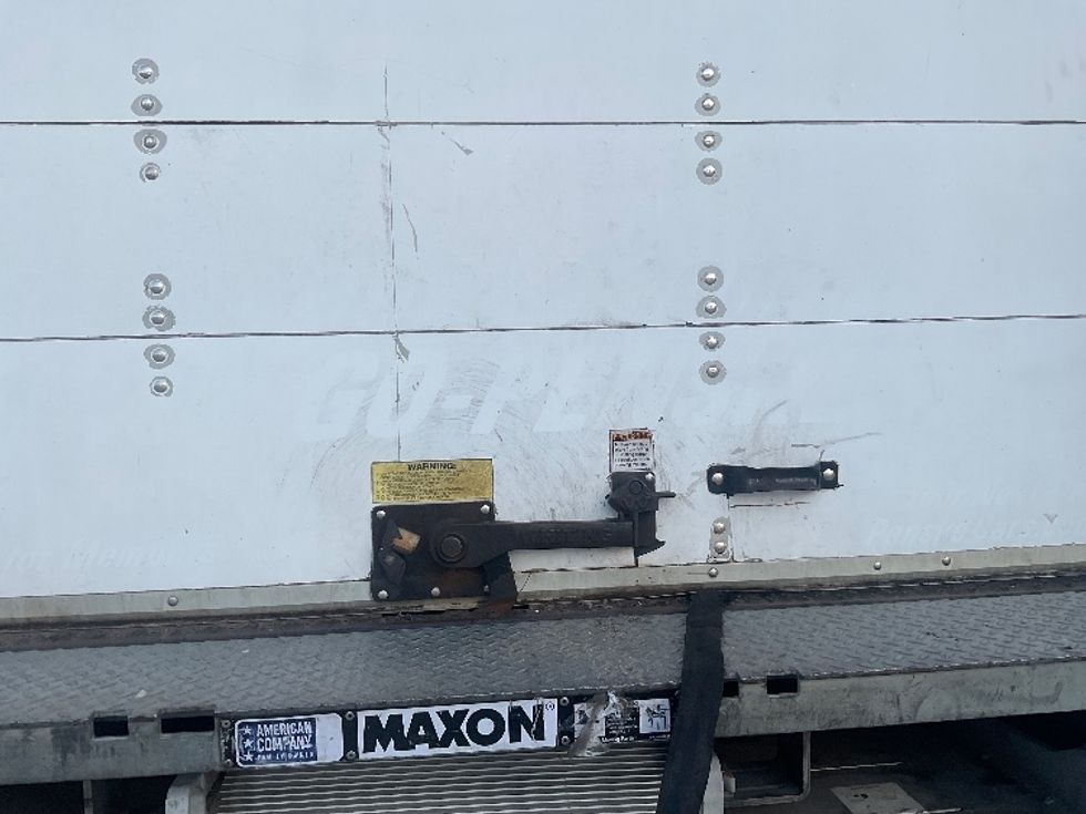 Medium Duty Box Truck-Light and Medium Duty Trucks-International-2019-4300-Tampa-FL-166,568\n\t\tmiles-$ 48,000 - Image 28