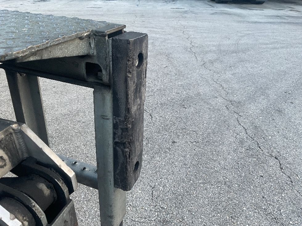 Medium Duty Box Truck-Light and Medium Duty Trucks-International-2019-4300-Tampa-FL-166,568\n\t\tmiles-$ 48,000 - Image 31