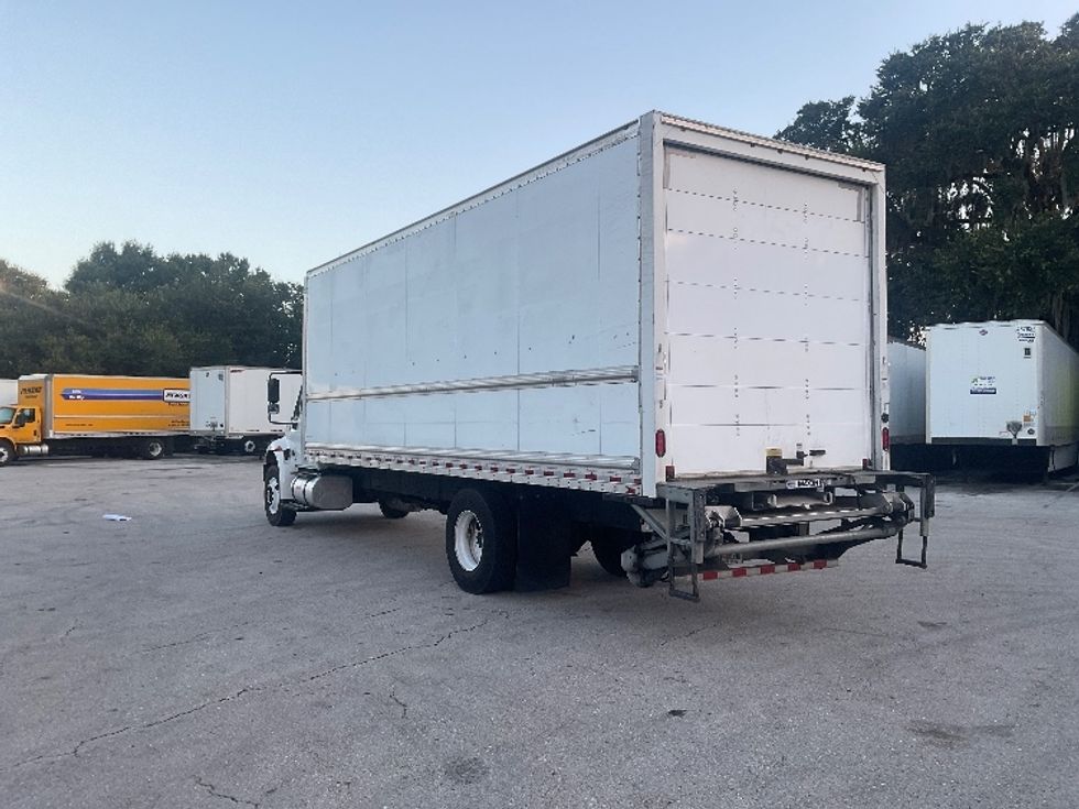 Medium Duty Box Truck-Light and Medium Duty Trucks-International-2019-4300-Tampa-FL-166,568\n\t\tmiles-$ 48,000 - Image 6